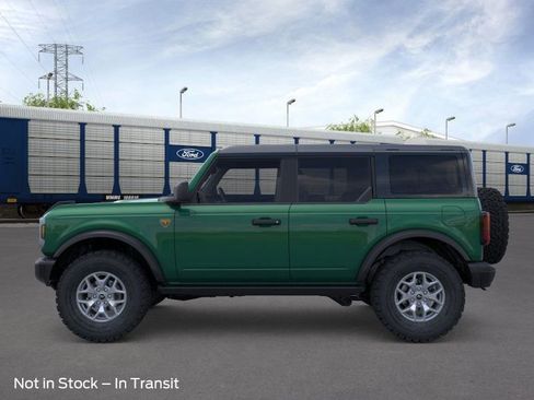 New 2025 Ford Bronco Badlands AWD/4WD image 3