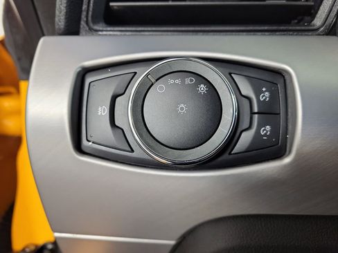 Used 2019 Ford Mustang GT Premium RWD image 25