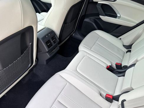 New 2025 Audi Q5 2.0T Premium Plus image 9