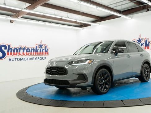 Certified 2024 Honda HR-V Sport image 1