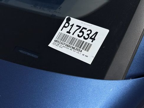 Certified 2024 BMW iX xDrive50 w/ Premium Package AWD/4WD image 34
