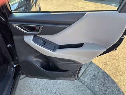 Used 2021 Subaru Forester image 31