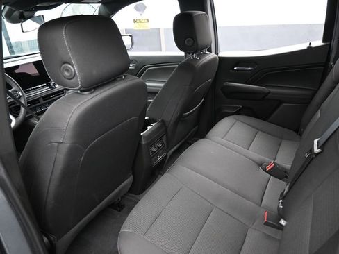 Used 2023 Chevrolet Colorado LT RWD image 35
