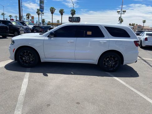 Used 2022 Dodge Durango R/T w/ Blacktop Package RWD image 9