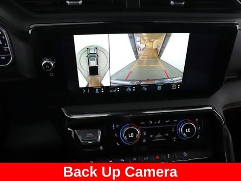 Used 2023 GMC Sierra 1500 AT4 w/ Technology Package AWD/4WD image 25