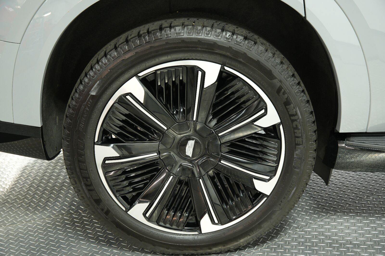 Certified 2026 Cadillac Escalade IQ Sport 2 AWD/4WD image 30
