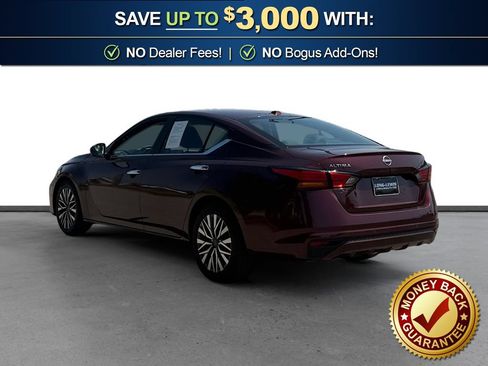 Used 2025 Nissan Altima 2.5 SV FWD image 4