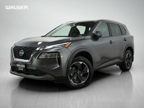 Used 2023 Nissan Rogue SV w/ SV Premium B Package AWD/4WD image 1