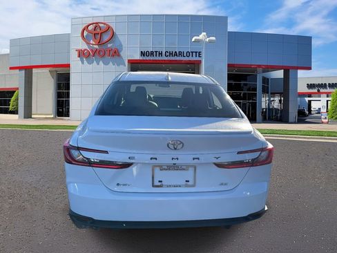 New 2026 Toyota Camry SE image 10