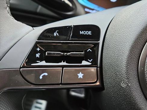 New 2026 Hyundai Elantra SEL Sport FWD image 15