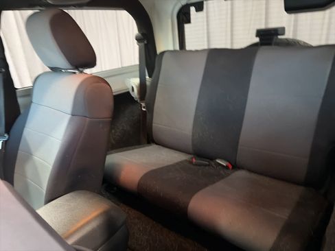 Used 2012 Jeep Wrangler Sport image 21