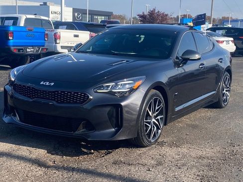 Certified 2023 Kia Stinger GT-Line image 3