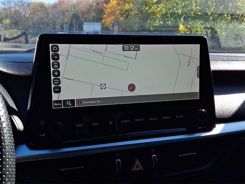 Used 2022 Kia Forte GT w/ GT Technology Package image 17