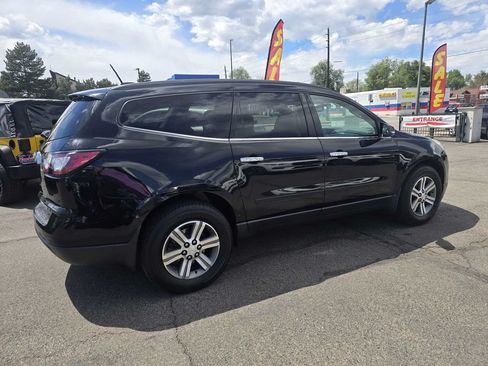 Used 2016 Chevrolet Traverse LT AWD/4WD image 9
