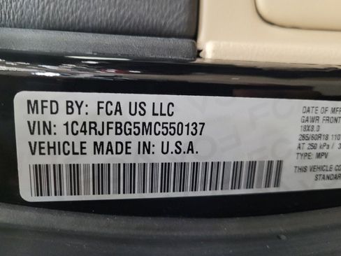 Used 2021 Jeep Grand Cherokee Limited AWD/4WD image 33