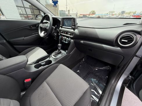 Used 2019 Hyundai Kona SE AWD/4WD image 13