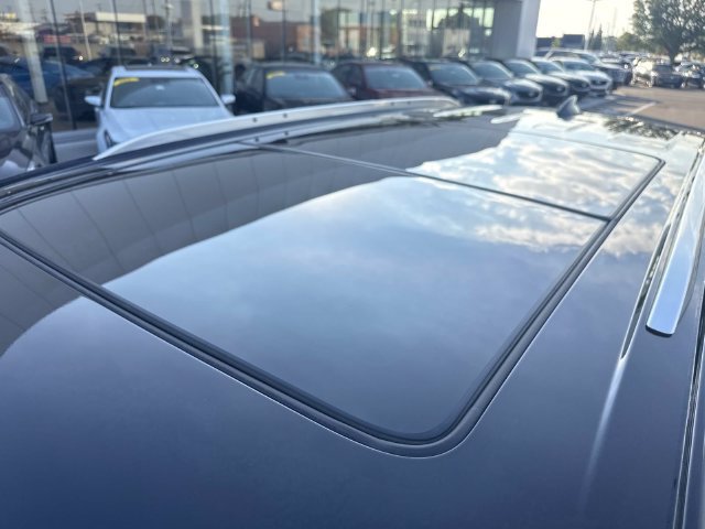 Certified 2024 Cadillac XT6 Premium Luxury AWD/4WD image 13
