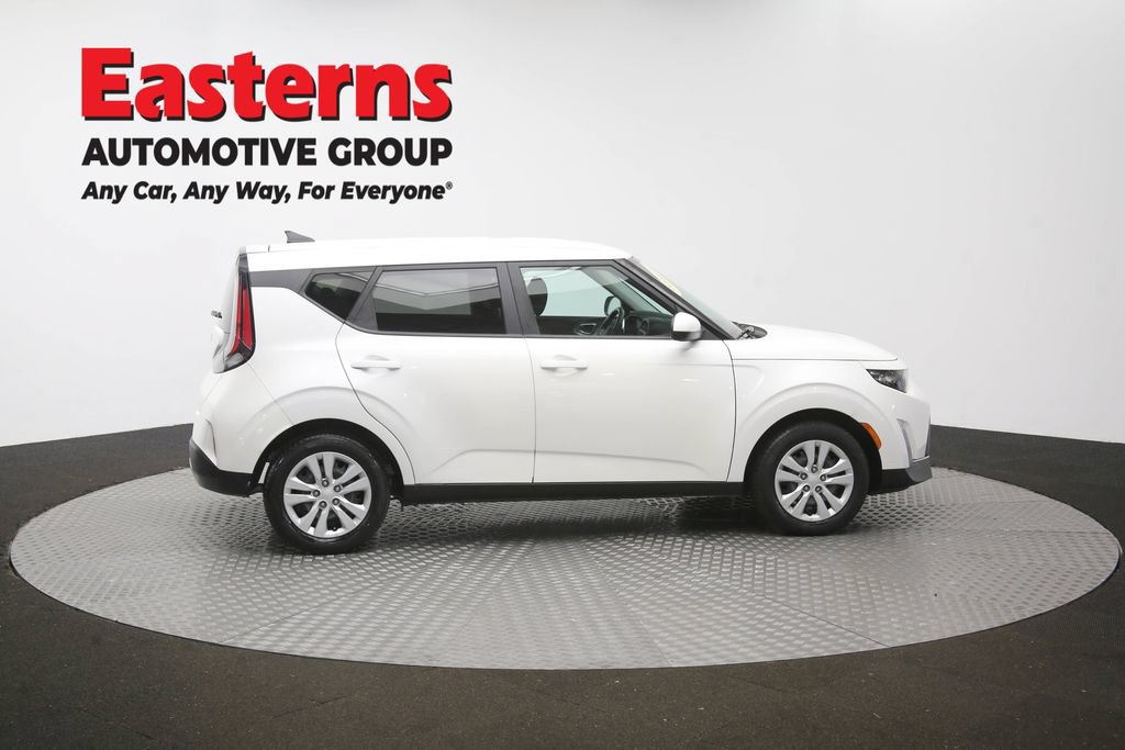 Used 2023 Kia Soul LX FWD image 44