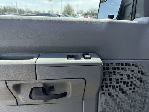 Used 2013 Ford E-250 and Econoline 250 w/ Commercial Cargo Van Pkg RWD image 18
