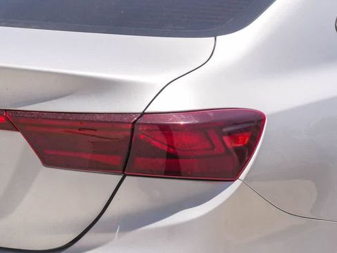 Used 2021 Kia Forte LXS FWD image 8
