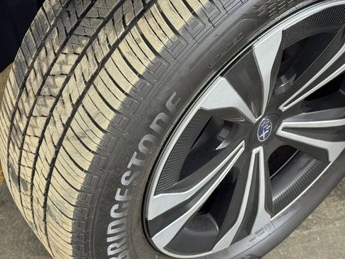 Used 2025 Subaru Solterra Premium w/ Premium Convenience Package image 41