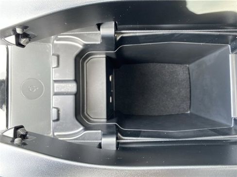 Certified 2025 MAZDA CX-50 AWD 2.5 S w/ Cargo Package image 24