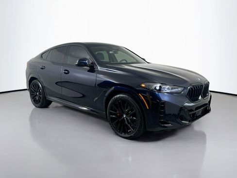 New 2026 BMW X6 xDrive40i w/ Executive Package image 3