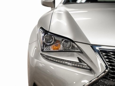 Used 2016 Lexus RC 350 image 3