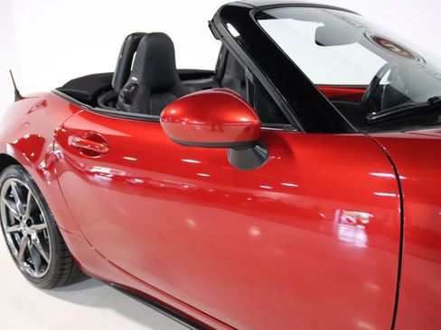 Used 2016 MAZDA MX-5 Miata Grand Touring RWD image 87