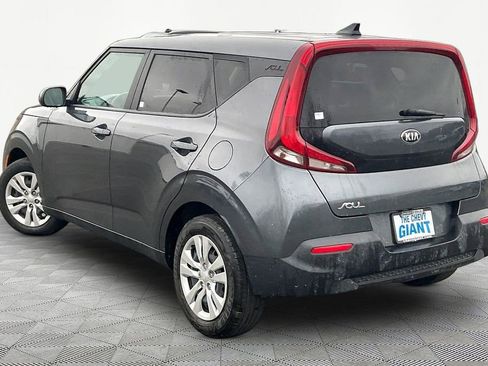 Used 2021 Kia Soul LX image 4