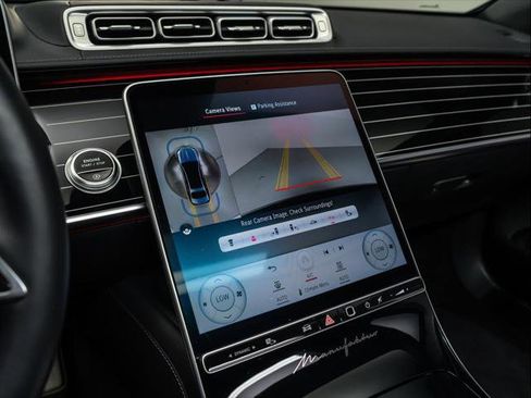 Used 2023 Mercedes-Benz Maybach S 680 4MATIC image 32