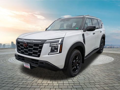 New 2026 Nissan Armada PRO-4X w/ Captain's Chari Seat Package image 8