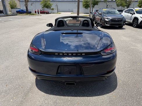 Used 2018 Porsche 718 Boxster RWD image 8