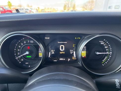 Certified 2023 Jeep Wrangler Unlimited w/ Cold Weather Group AWD/4WD image 12