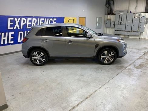 Used 2025 Mitsubishi Outlander Sport ES AWD/4WD image 8