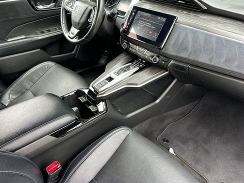 Used 2019 Honda Clarity Touring image 16