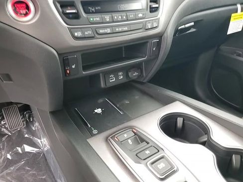 New 2025 Honda Ridgeline RTL image 20