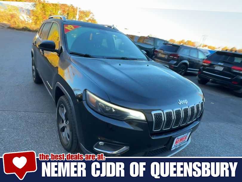 Used 2019 Jeep Cherokee Limited AWD/4WD image 2