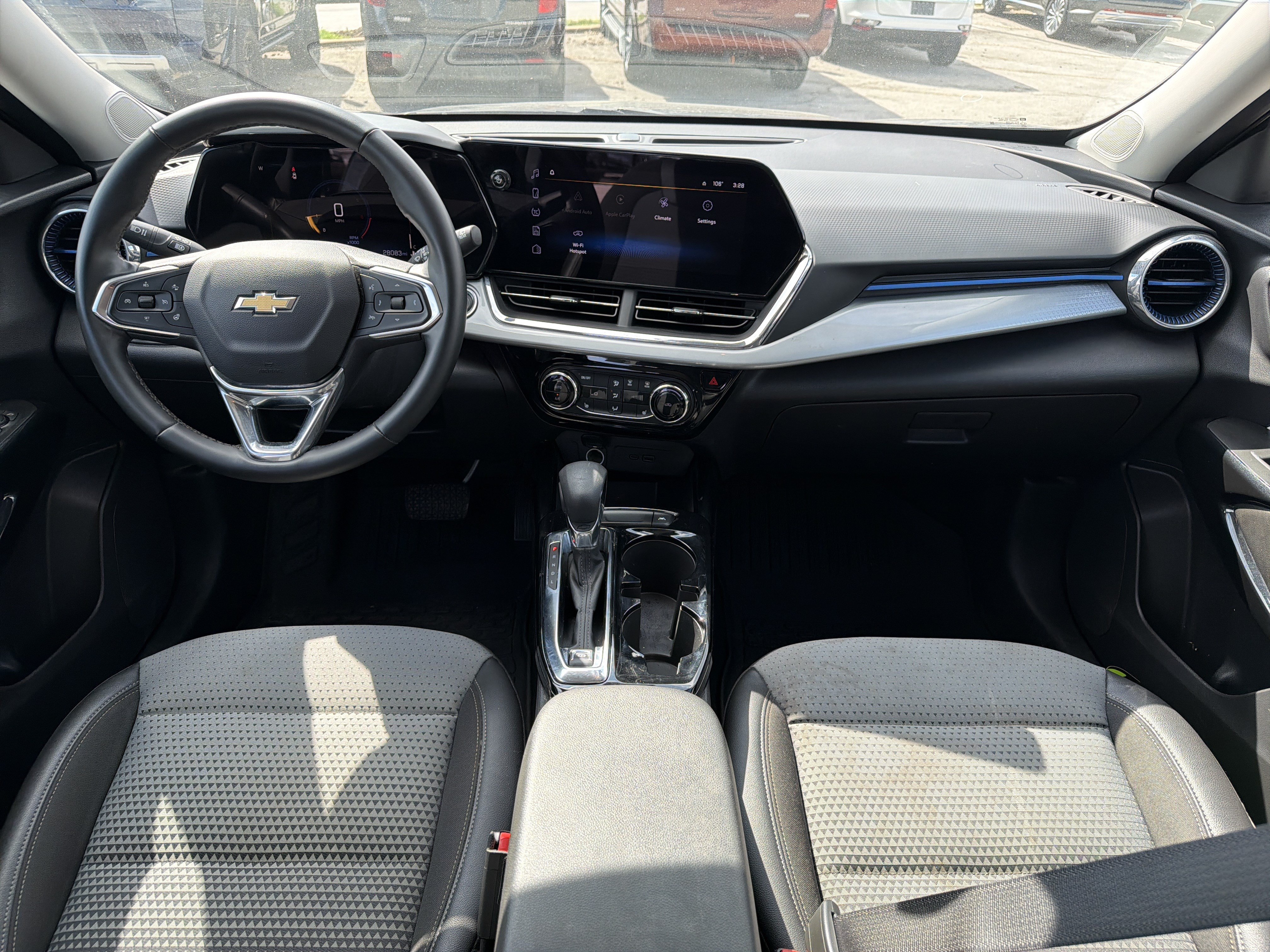 Used 2025 Chevrolet Trax LT w/ Driver Confidence Package FWD image 10