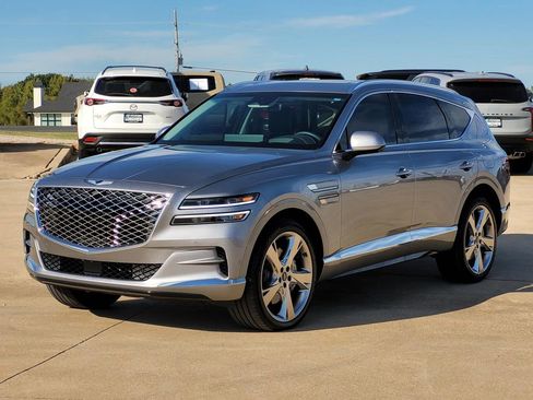 Used 2023 Genesis GV80 3.5T w/ Prestige Package image 3