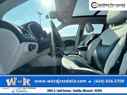 Certified 2017 Jeep Compass Limited AWD/4WD image 19