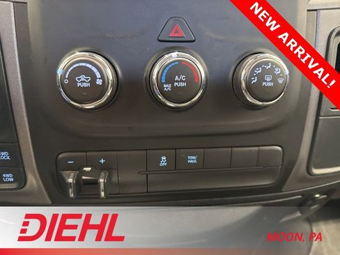 Used 2018 RAM 1500 Express w/ Express Value Package image 27