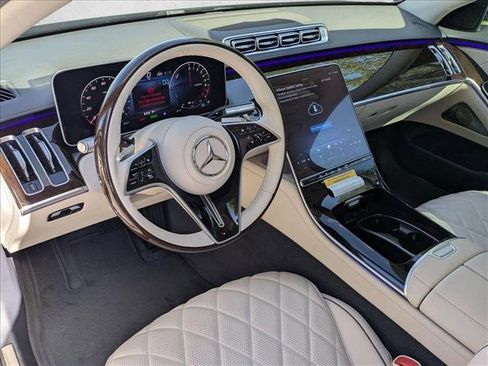 New 2026 Mercedes-Benz S 580e 4MATIC Sedan image 3
