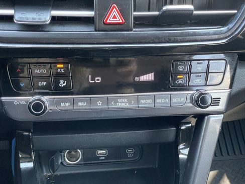 Used 2024 Kia Seltos S FWD image 28
