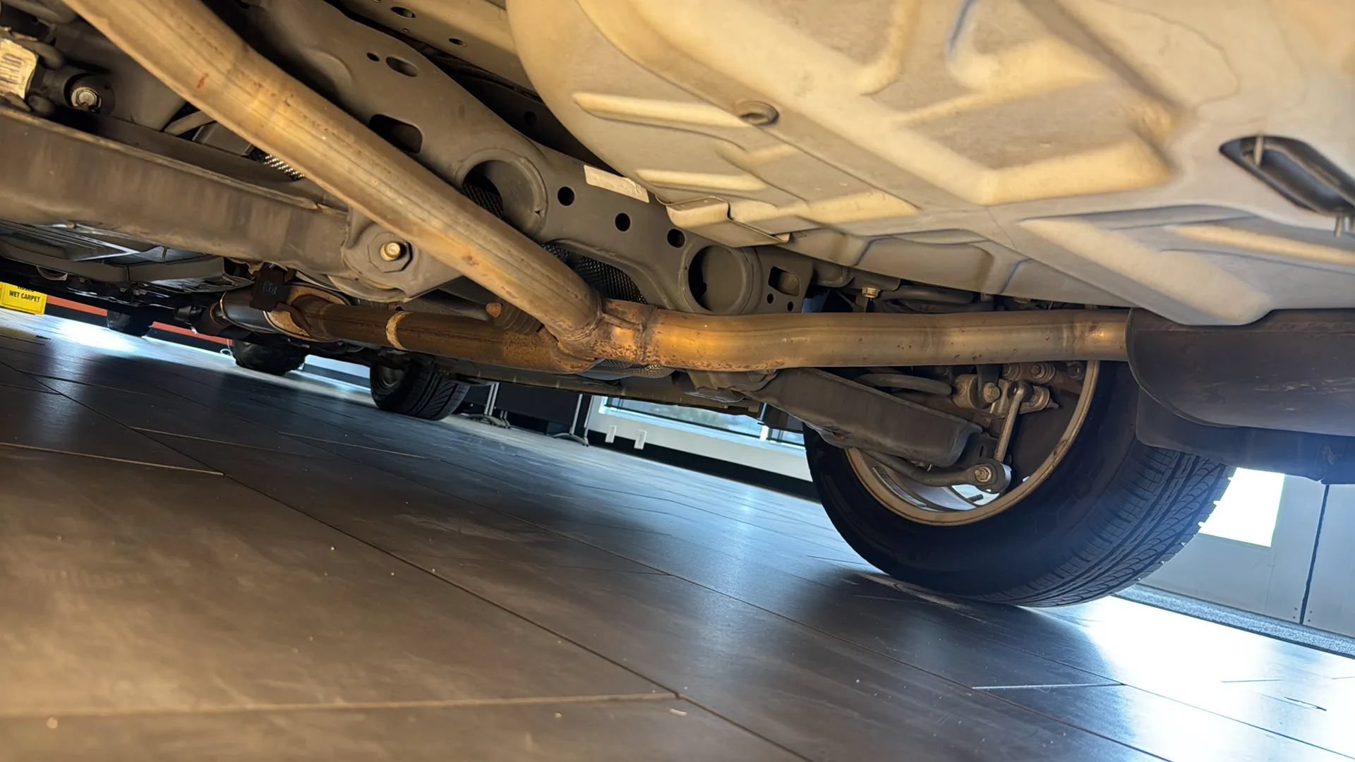 Used 2016 Ford Taurus SEL FWD image 40