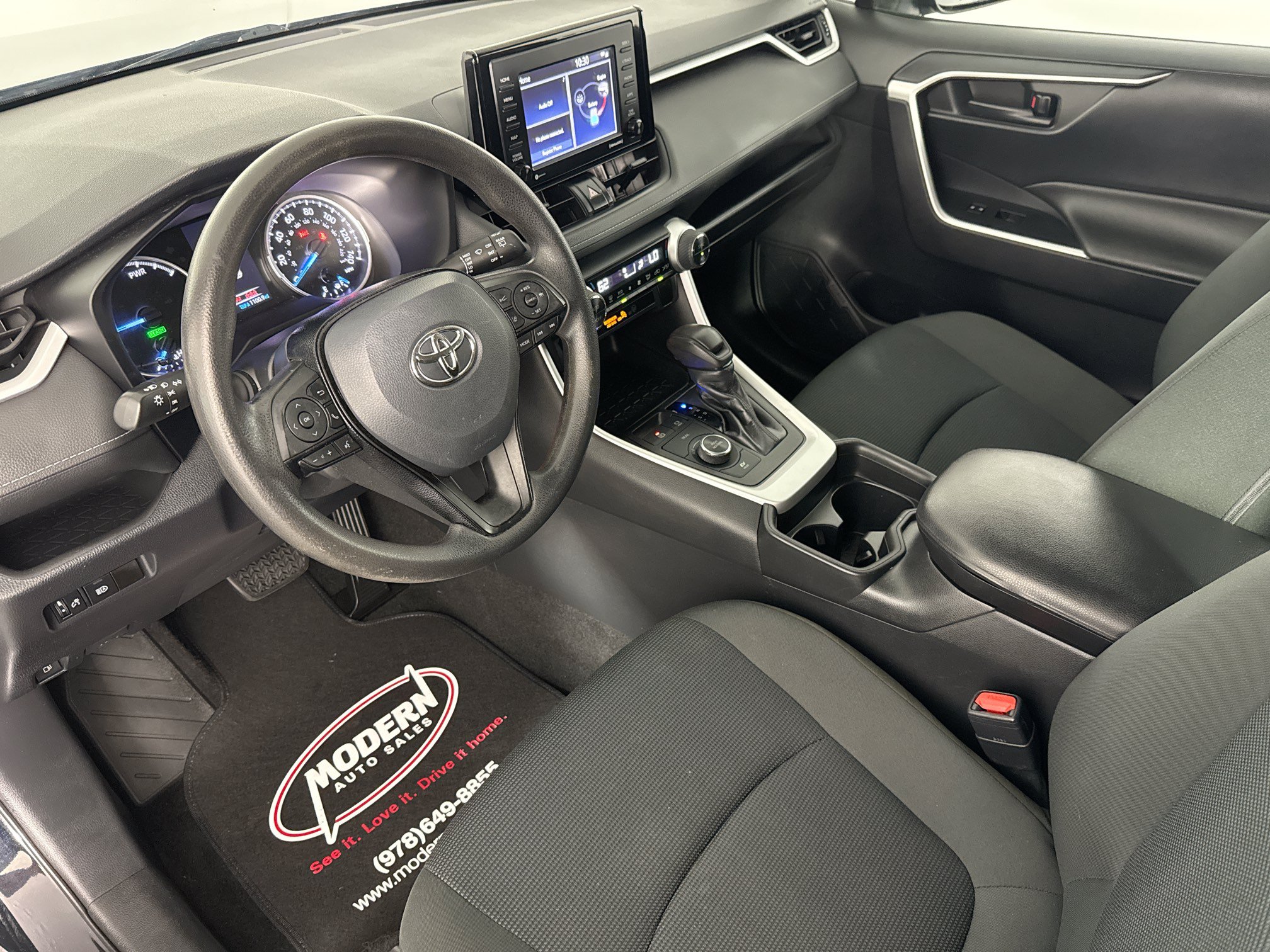 Used 2021 Toyota RAV4 LE AWD/4WD image 19