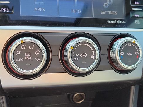 Used 2017 Subaru Crosstrek 2.0i Limited image 29