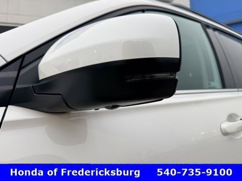 Certified 2025 Honda Pilot Elite image 16