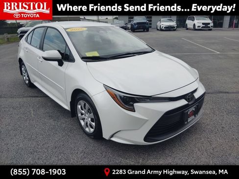 Used 2026 Toyota Corolla LE FWD image 1