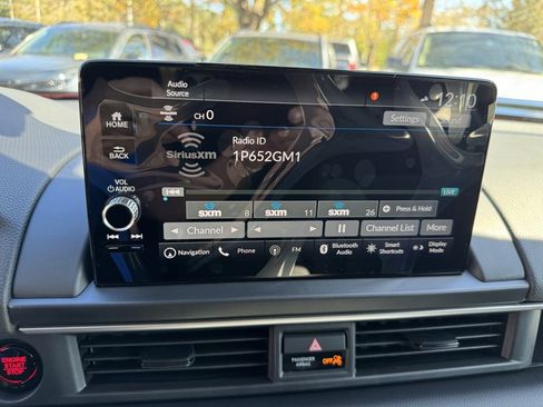 New 2025 Honda Pilot Touring image 15